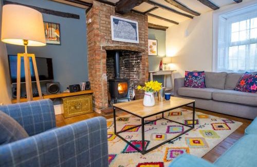 Docking House | 3 Bed in Docking 43950