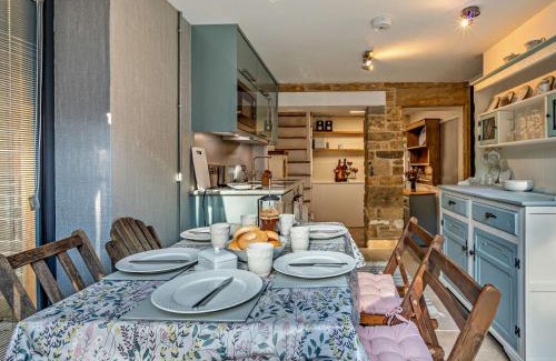 Montacute House | 3 Bed in Montacute 92227