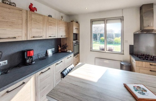 Saint-Pierre-en-Port House | 3 bedroom accommodation in Sassetot-Le-Mauconduit
