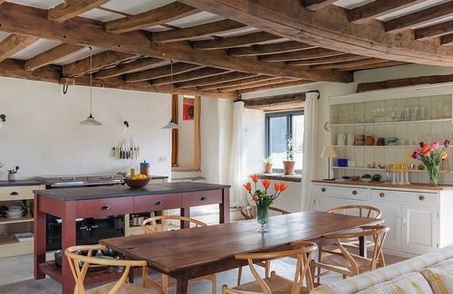 Llanfihangel Tal-y-llyn Cottage | 3 bedroom accommodation in Boughrood Brecon