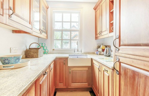 Ottery St Mary Cottage | 3 bedroom accommodation in Ottery St Mary, near Sidmouth