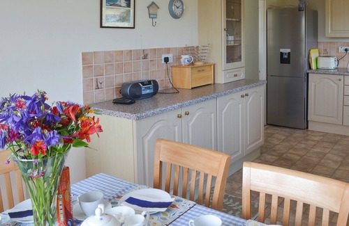 Cylch-Y-Garn Cottage | 3 bedroom accommodation in Church Bay, Anglesey