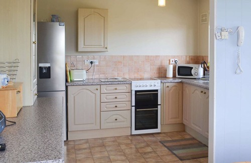 Cylch-Y-Garn Cottage | 3 bedroom accommodation in Church Bay, Anglesey