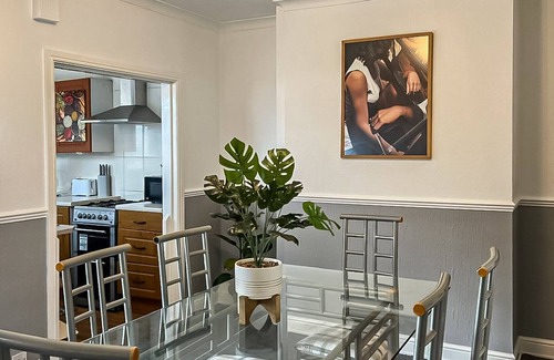 Doncaster Cottage | 3 bedroom accommodation in New Rossington, near Doncaster