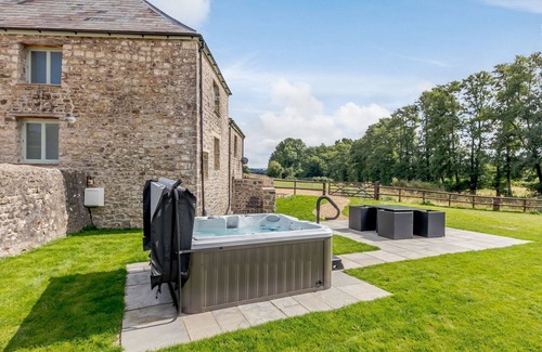 Monkswood Cottage | 3 bedroom accommodation in Monkswood, near Usk