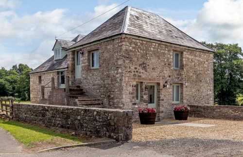 Monkswood Cottage | 3 bedroom accommodation in Monkswood, near Usk