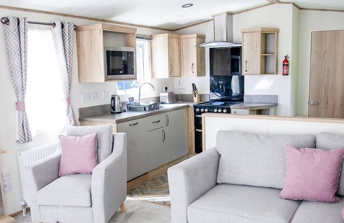 Frampton House | 3 bedroom accommodation in Hubbert’s Bridge, near Boston