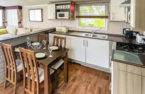 Ningwood House | 3 bedroom accommodation in Newbridge, Nr Yarmouth