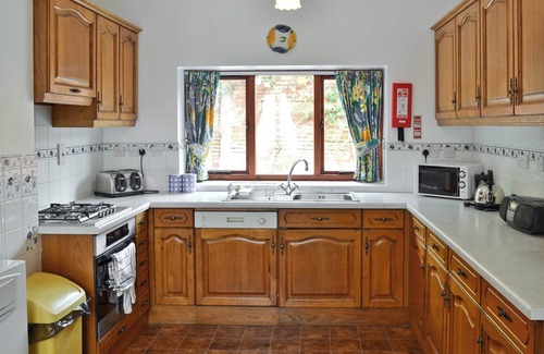 Swanwick Cottage | 3 bedroom accommodation in Swanick, near Alfreton