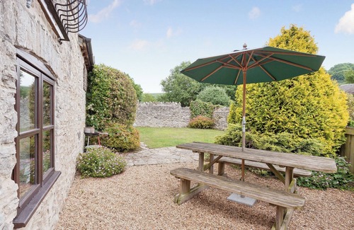 Holworth Cottage | 3 bedroom accommodation in Osmington, near Weymouth