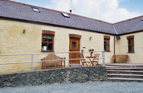 Holyhead Cottage | 3 bedroom accommodation in Llanynghenedl, near Holyhead