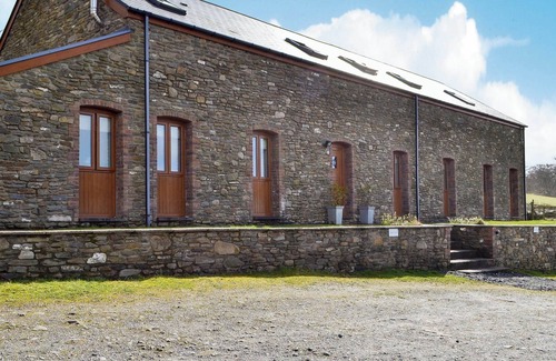 Cilybebyll Cottage | 3 bedroom accommodation in Rh&ocirc;s, near Pontardawe