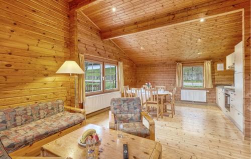 Fehrenbach House | 3 Bedroom Amazing Home In Masserberg