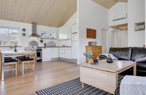 Vejby House | 3 bedroom amazing home in Vejby