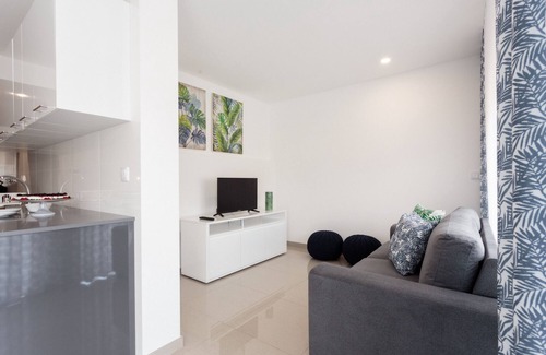 Barra Condo | 3 bedroom apartment on the seafront