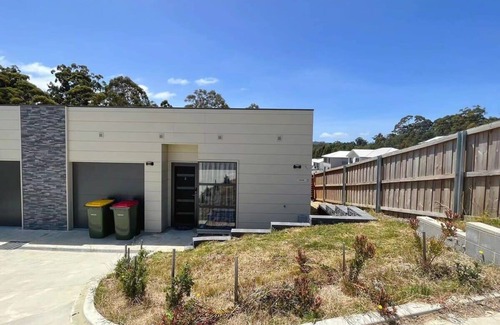 Kingston House | 3 bedroom Apartment at Kingston