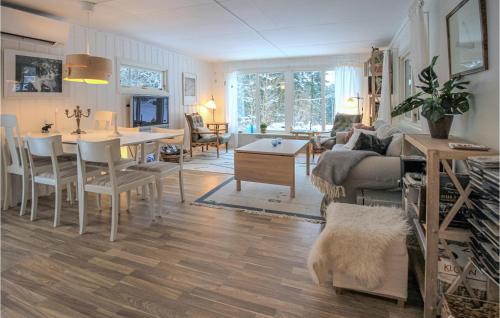 Markaryd House | 3 Bedroom Beautiful Home In Markaryd