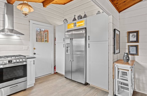 Enosburg Falls Cabin | 3-bedroom cabin just 27 minutes from Jay Peak Ski Resort