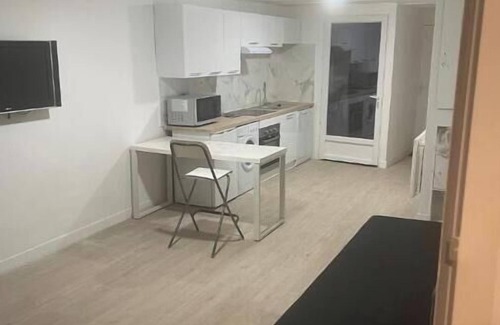 Strasbourg -Saint-Denis Apartment | 3-bedroom central apartment 10 travellers