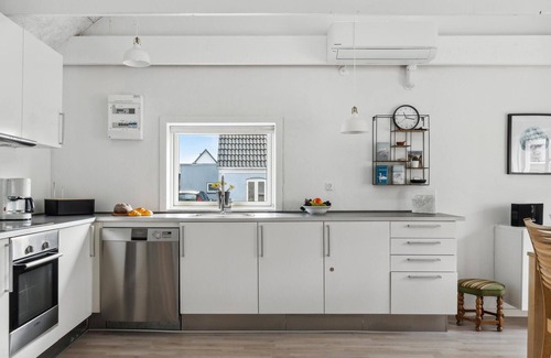 Asaa House | 3 bedroom gorgeous home in Asaa