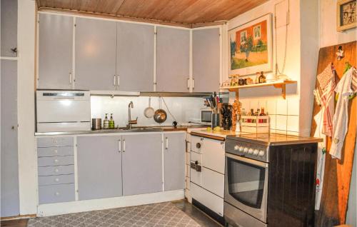 Vanern House | 3 Bedroom Gorgeous Home In Tobyn