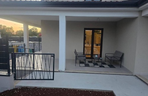 Finida House | 3-bedroom house in beautiful Umag with AC