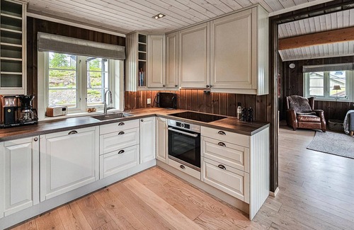 Kongsberg House | 3 bedroom lovely home in Skollenborg