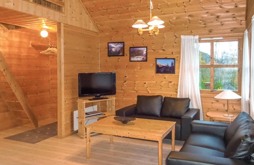 Vallavik House | 3 bedroom pet friendly home in Vallavik