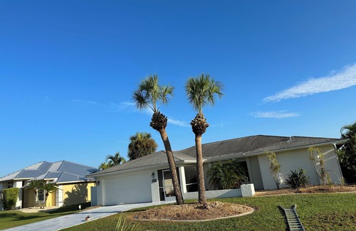 Deep Creek House | 3-bedroom Pool home in enjoyable Punta Gorda with WiFi, AC, Pet Friendly