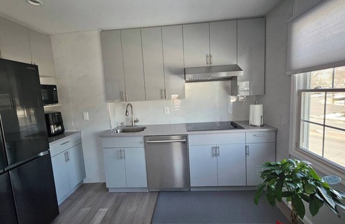 North New Hyde Park House | 3 Bedroom Renovated Model House