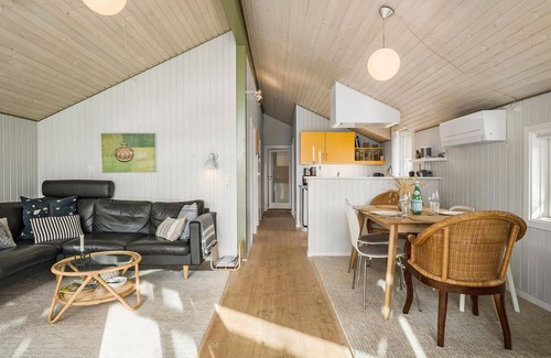 Mesinge House | 3 bedroom stunning home in Mesinge