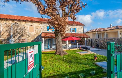 Jursici House | 3 Bedroom Stunning Home In Brscici