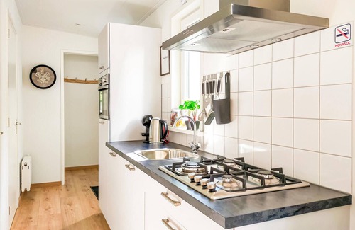 Heinkenszand House | 3 bedroom stunning home in Heinkenszand