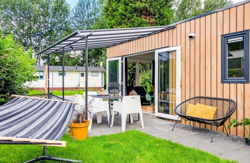 Heinkenszand House | 3 bedroom stunning home in Heinkenszand