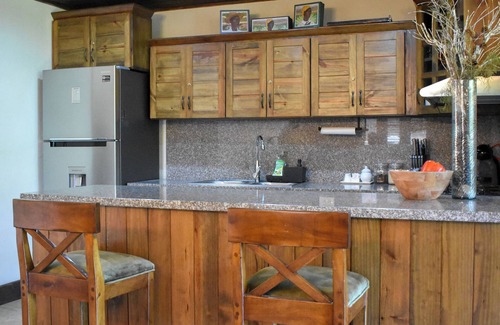 La Joya Villa | 3-bedroom villa in serene Jarabacoa. Enjoy a peaceful getaway!