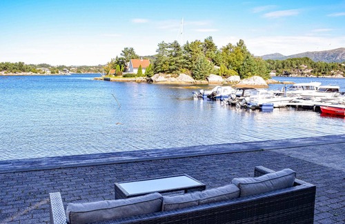 Fitjar House | 3 bedrooms in Fitjar