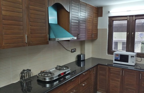 Mashobra Apartment | 3 BHK, Luxurious Homestay Apartment with Secure Parking