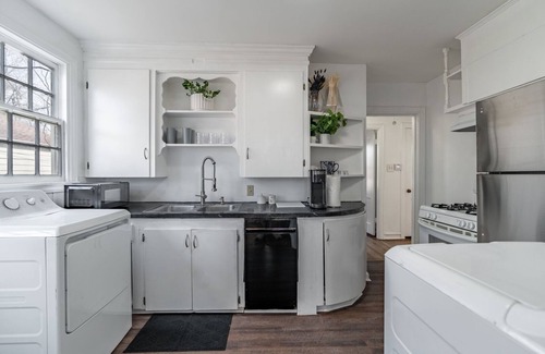 North Little Rock House | 3 BR Fully Fenced Park Hill Home