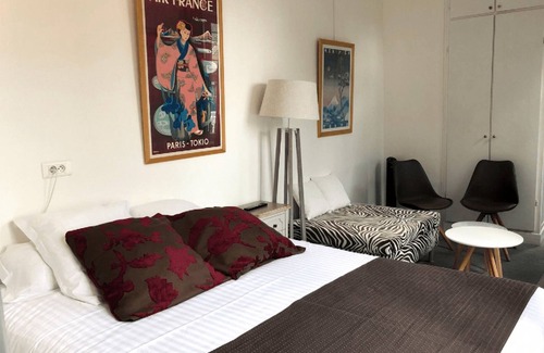 Honfleur Hotel | 3 guest rooms for 2 people perched in an unusual house