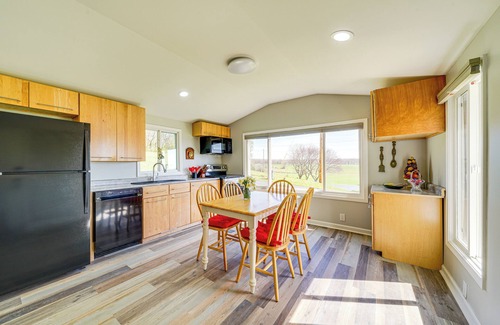 Bridgeport House | 3 Mi to Caesars Casino: Indiana Retreat w/Patio!