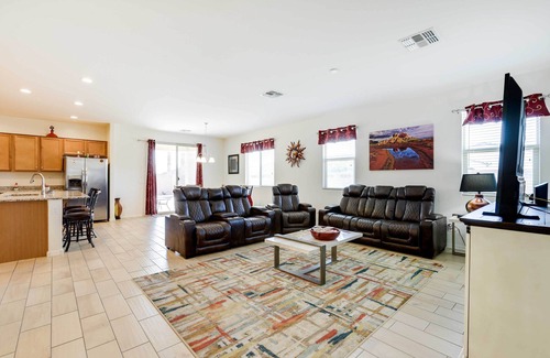 Canyon Trails West House | 3 Mi to Goodyear Ballpark: Desert Den w/Pool