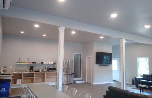 Fly Creek House | 3 min. to DreamsPark & 21 min. to CASV, 33 ft. Long Heated Pool, Fun, & Private