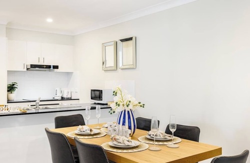 Park Ridge Other | 3 Mins to mall/NEW Cozy 3-bed Home/Easy access