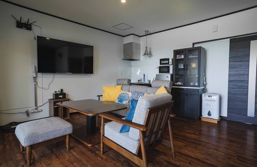 Bise Hotel | 3 nights or more plan 2nd floor condominium 1LDK max 5 people light breakfast delivery includ/Kunigami-gun Okinawa