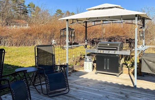 Faerentuna House | 3 person holiday home in FäRENTUNA