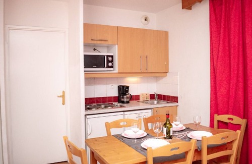 Puy-Saint-Vincent Apartment | 3-Room Apartment for 6 with Balcony in Puy-Saint-Vincent, Near Ski Slopes