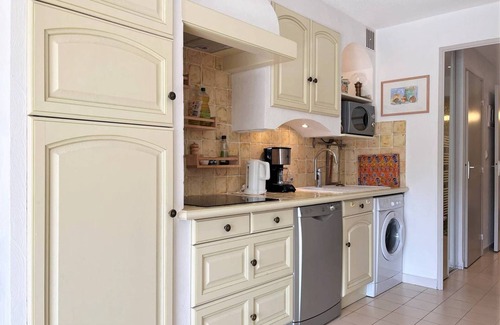 Cavaliere Apartment | 3-room apartment with terrace near the beach