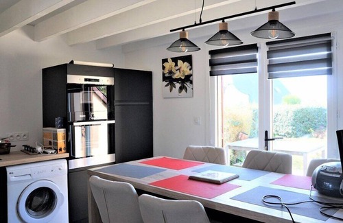 Guidel-Plages Apartment | 3-room maisonette for 4 people with shared outdoor swimming pool