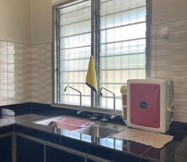 Teluk Intan House | 3 rooms Town Homestay 1 mins to Town