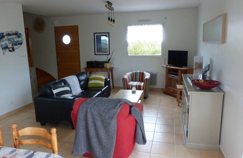 Plouneour-Brignogan-Plages House | 3 * seaside villa, 6 pers. 150 m from the beach and the GR34. Large enclosed garden